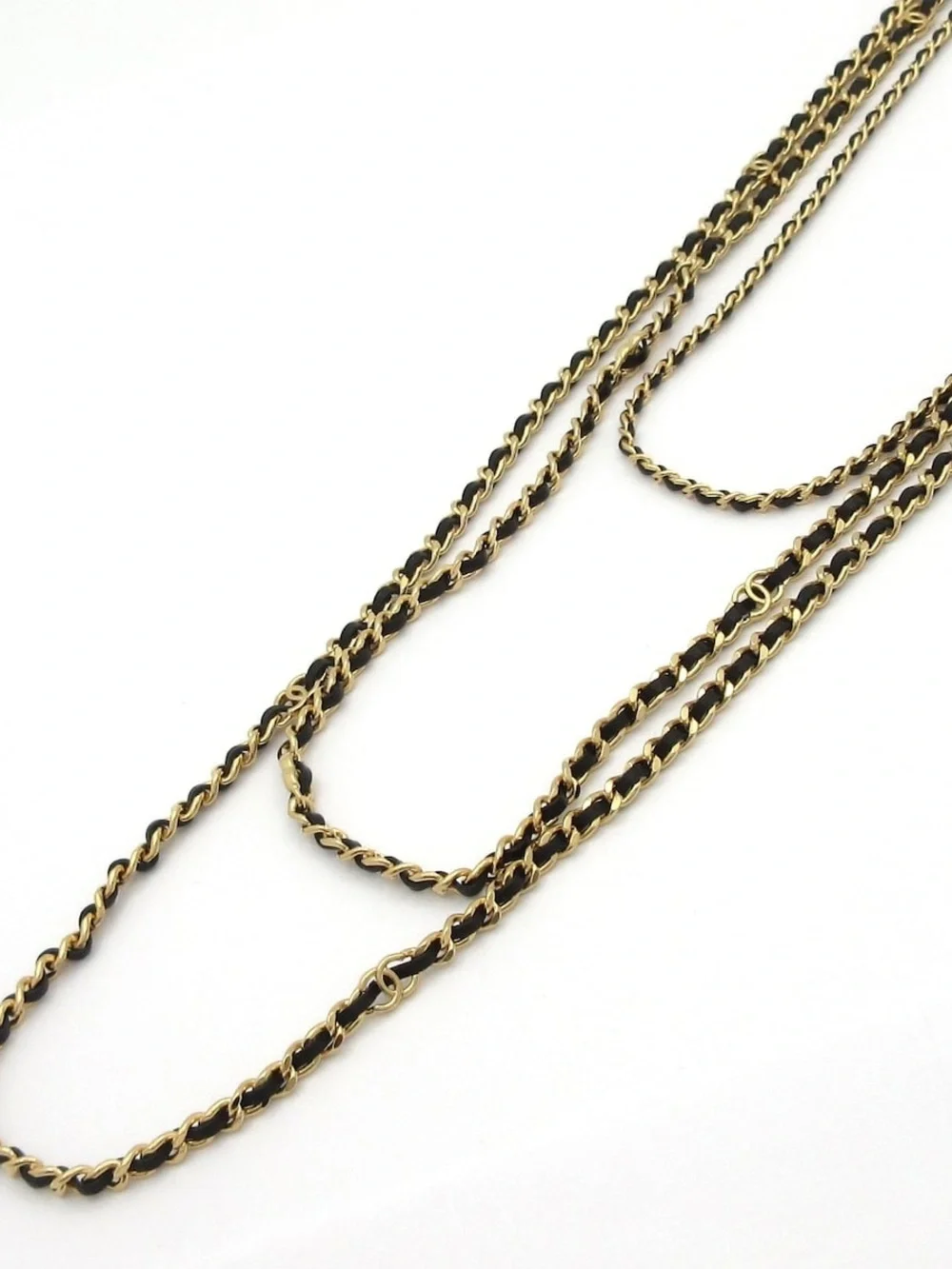 Authentic CHANEL 2026 Matthieu Blazy new long triple necklace
